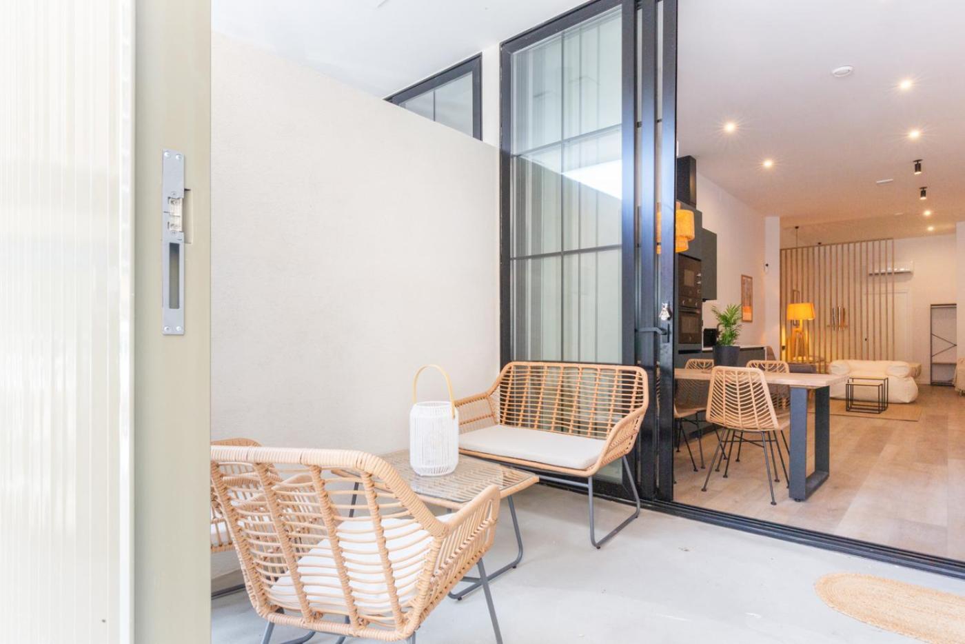 Mestalla Flats By Nomad Host Valencia Exterior photo