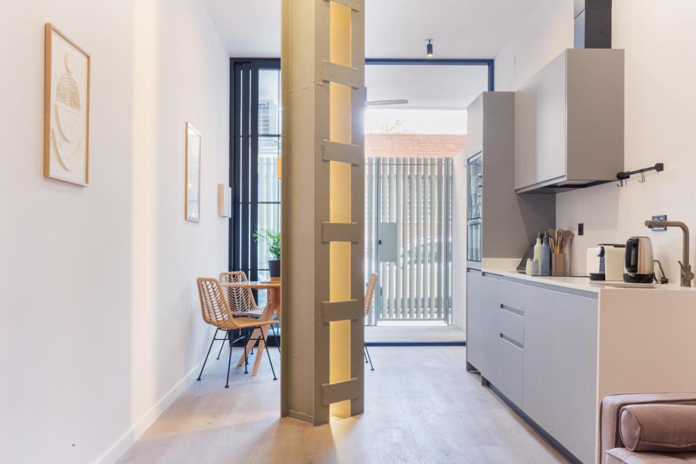 Mestalla Flats By Nomad Host Valencia Exterior photo